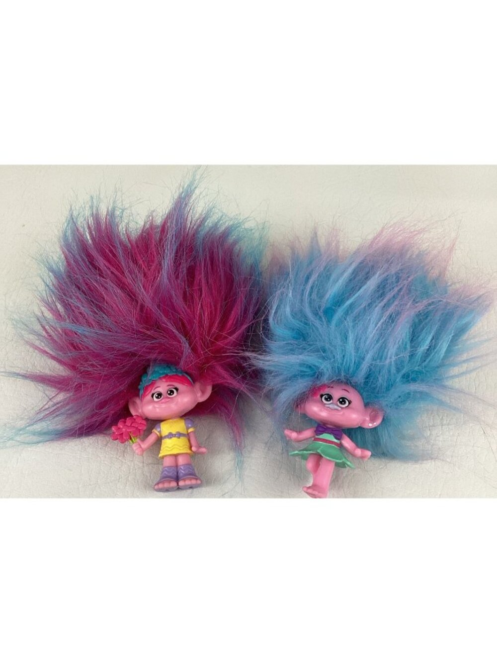 DreamWorks Trolls Mini Action Figures Keychain Bag Clips Reversible Poppy Toy